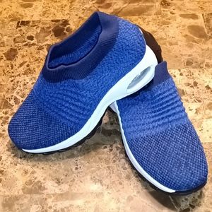 Slow man shoes size 7 1/2